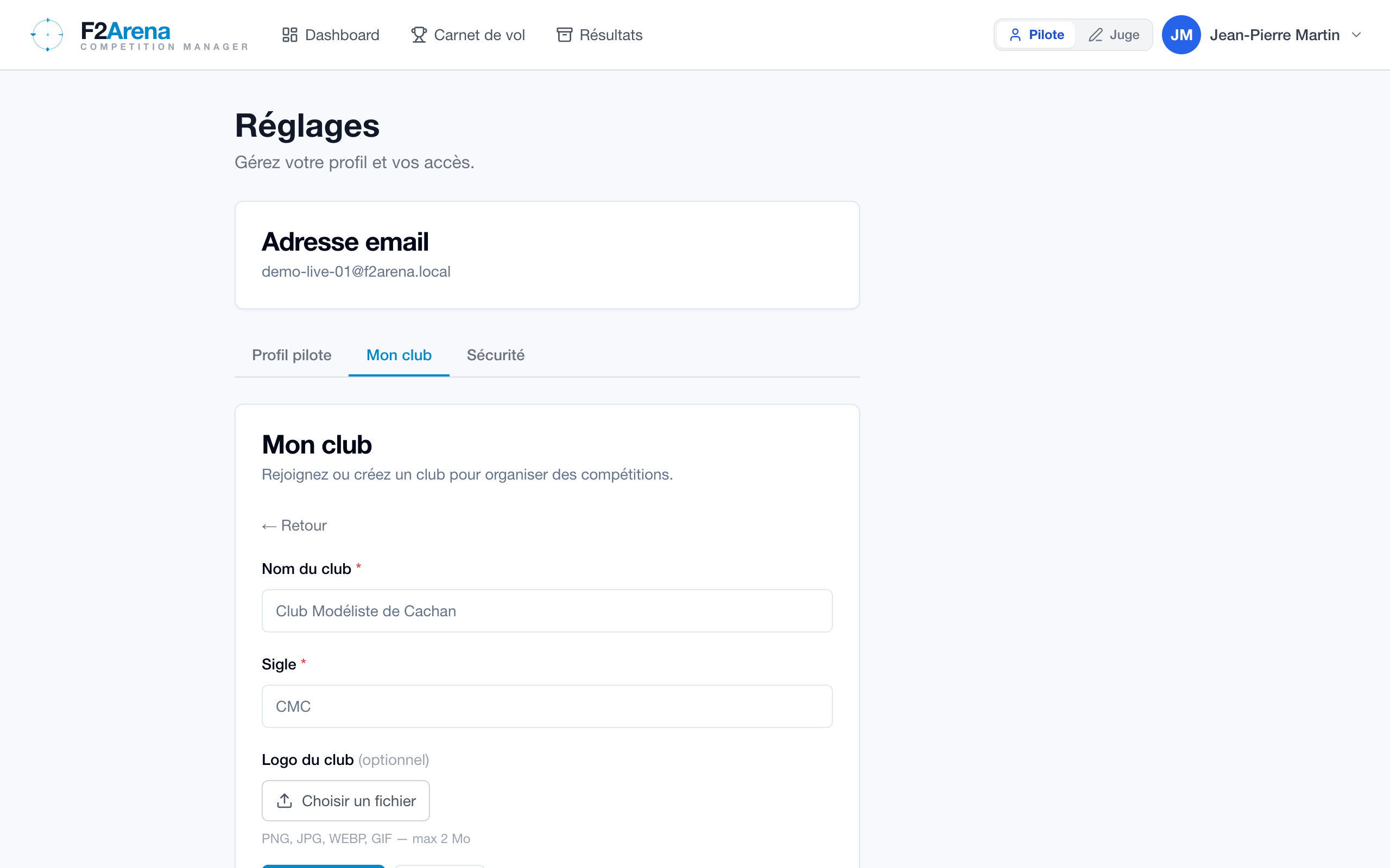 formulaire de création de club avec les champs Nom, Sigle et le bouton Créer le club